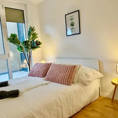 Modern With Terrace Patio Near Scs * Wiener Neudorf