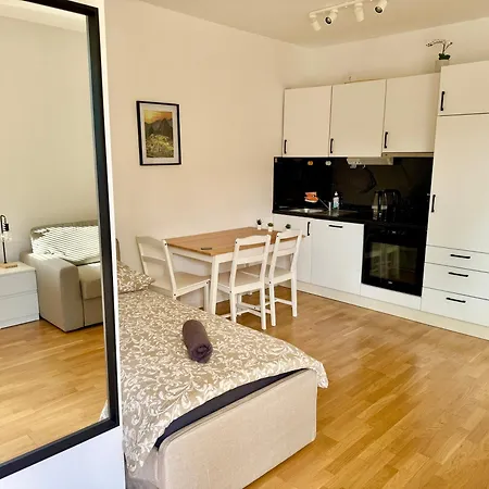 Apartamento Modern With Terrace Patio Near Scs *