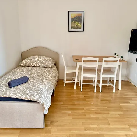 Modern With Terrace Patio Near Scs Wiener Neudorf