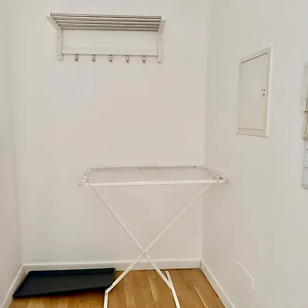 Modern With Terrace Patio Near Scs * Wiener Neudorf