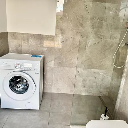 Apartamento Modern With Terrace Patio Near Scs