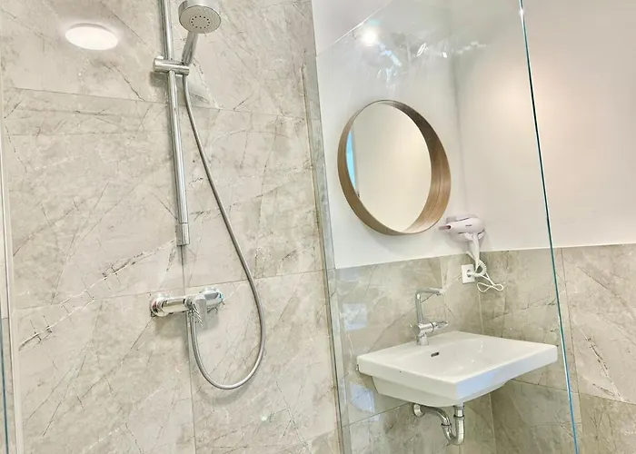 Modern With Terrace Patio Near Scs * Wiener Neudorf